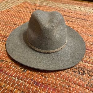 Fashion hat